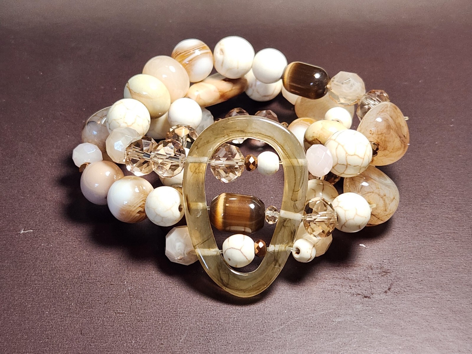 Costume Jewelry Stretch Bracelet with Beads (Ivory Tan Beige Brown Gold)