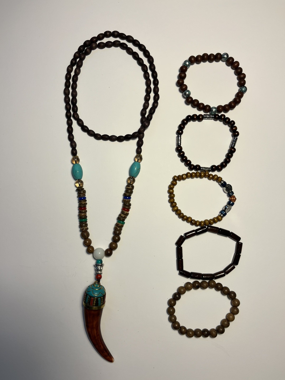 Beaded Wooden Necklace 15 Inch w/ Pendant plus 5 stretch bracelets.
