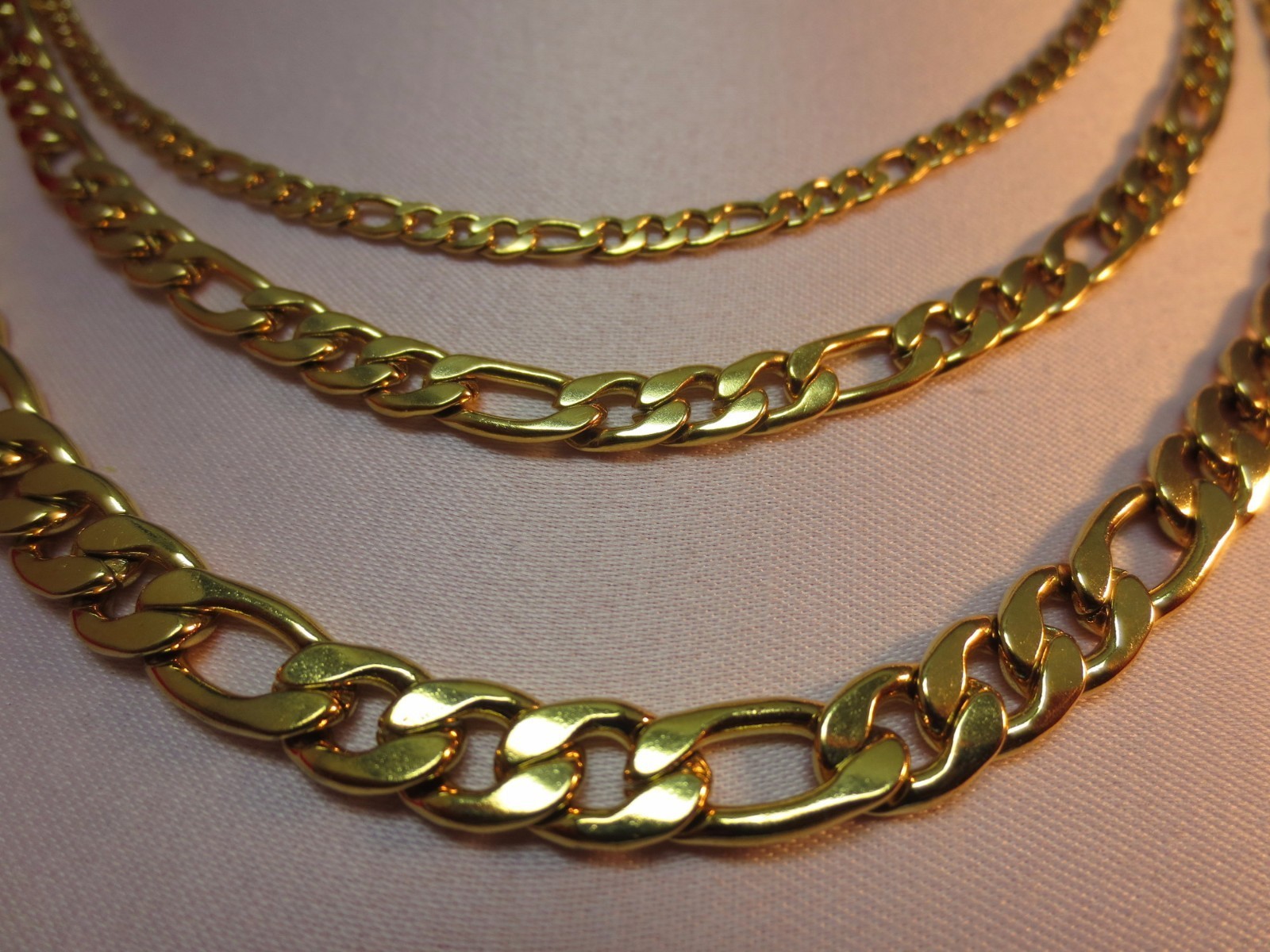 3/5/7MM MEN WOMEN STAINLESS STEEL GOLD PLATED FIGARO ROPE CHAIN 16″-60″- GOLD