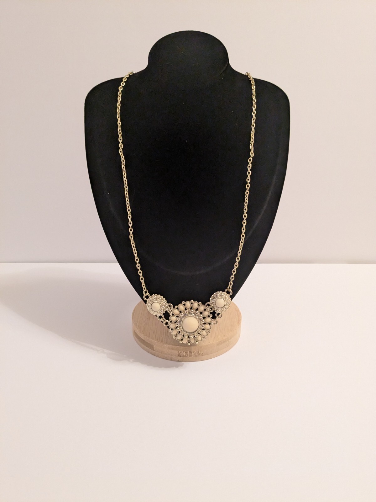 Gold Tone Flower Pendant Statement Necklace With Off White Acrylic Beads 24″.