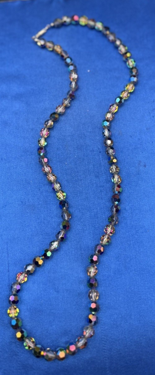 Faceted AB Rhinestone Purple Reflective Glass champagne crystal Beaded Necklace