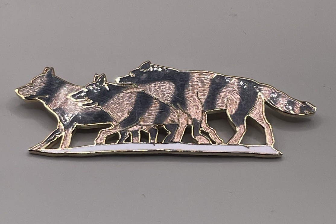 Source Unknown Wolf Pack Brooch Black &Gold