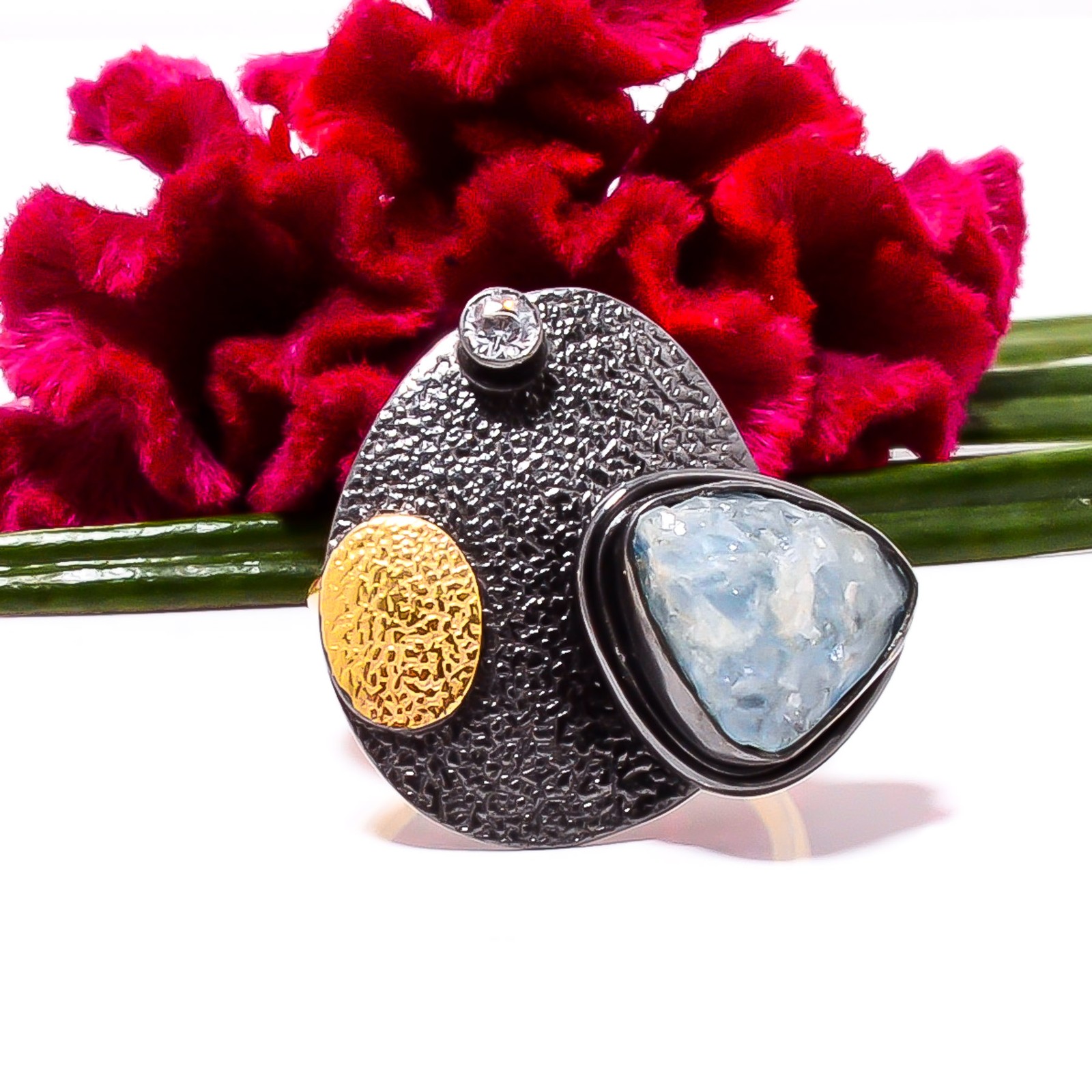 Aquamarine & White Topaz Black And Gold Plated 925 Sterling Silver Ring s.8 Sk37