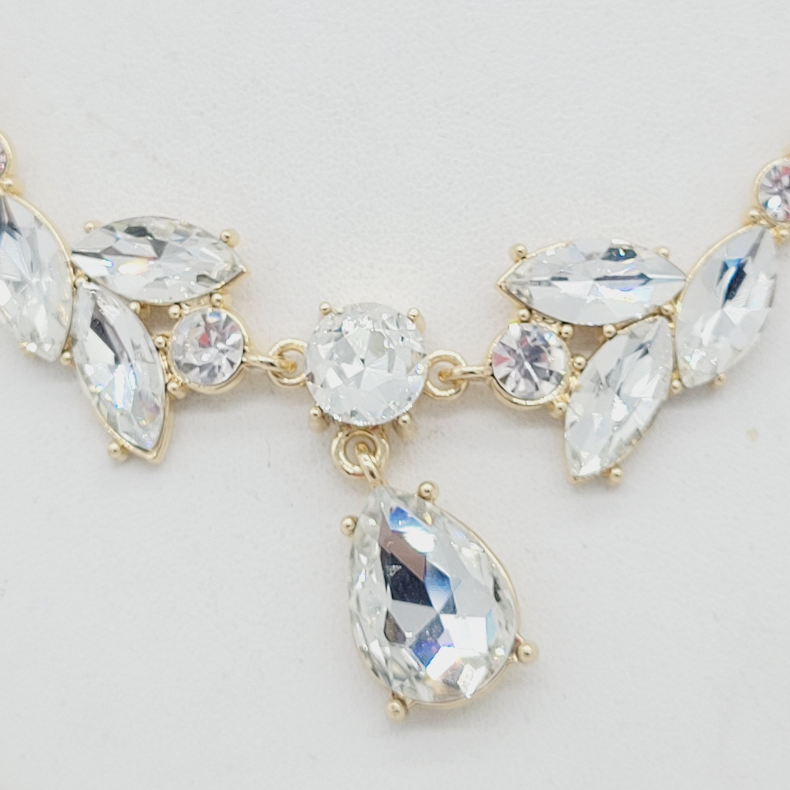 Gold Tone Rhinestone Statement Necklace & Earring Set Special Occasion 17″