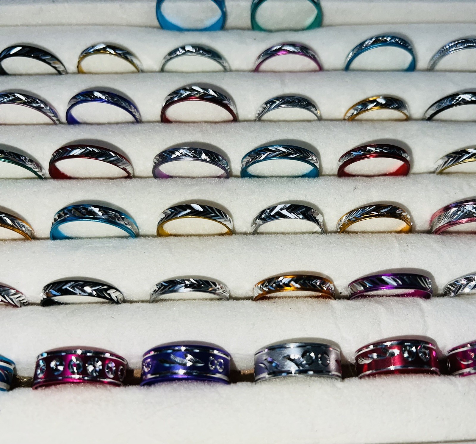 Bundle of 50 ALUMINIUM Silver Carved Different Coloured RINGS Mixed Sizes
