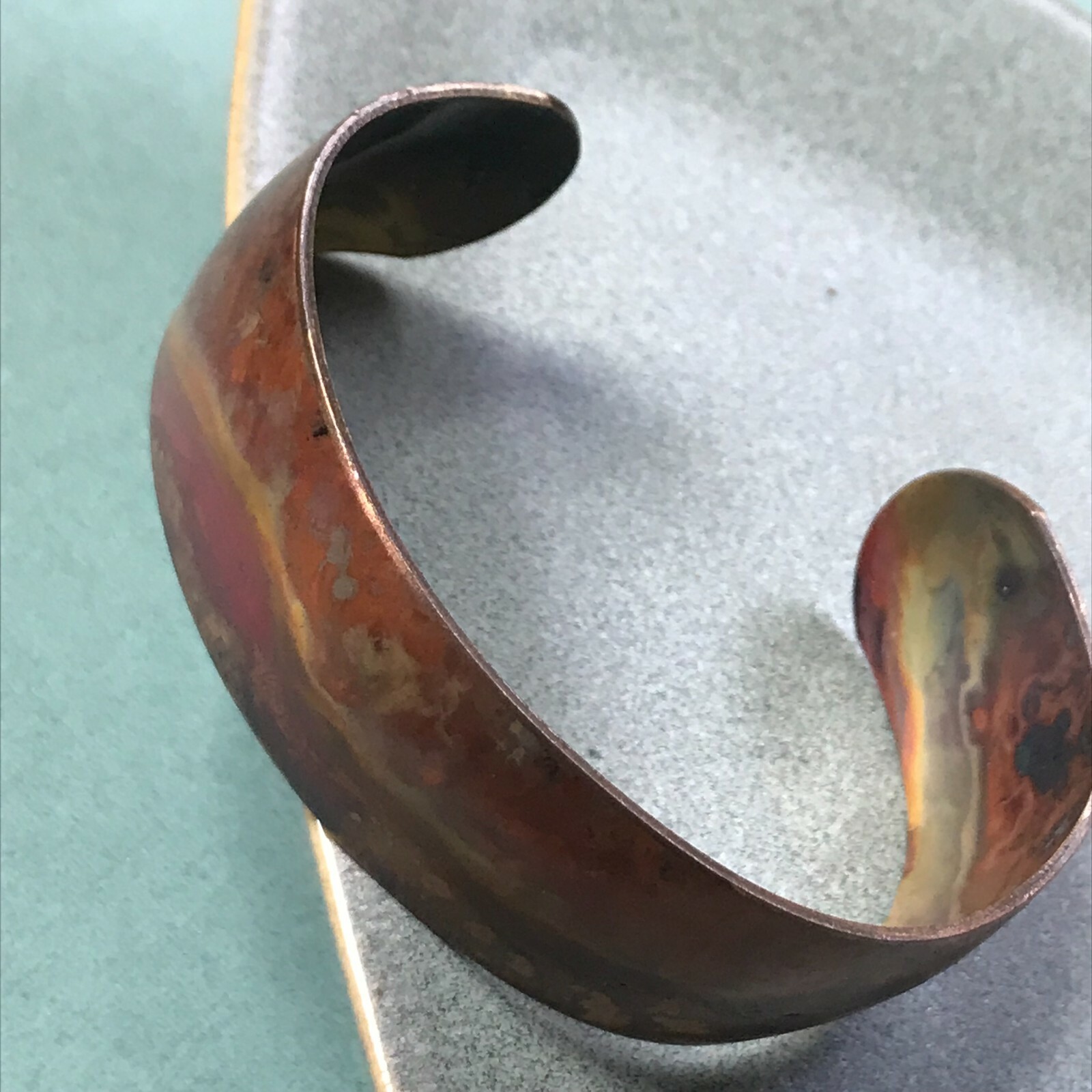 Estate Very Pretty Solid Copper Swirly Cuff Bangle Bracelet – 2.25 inches in dia