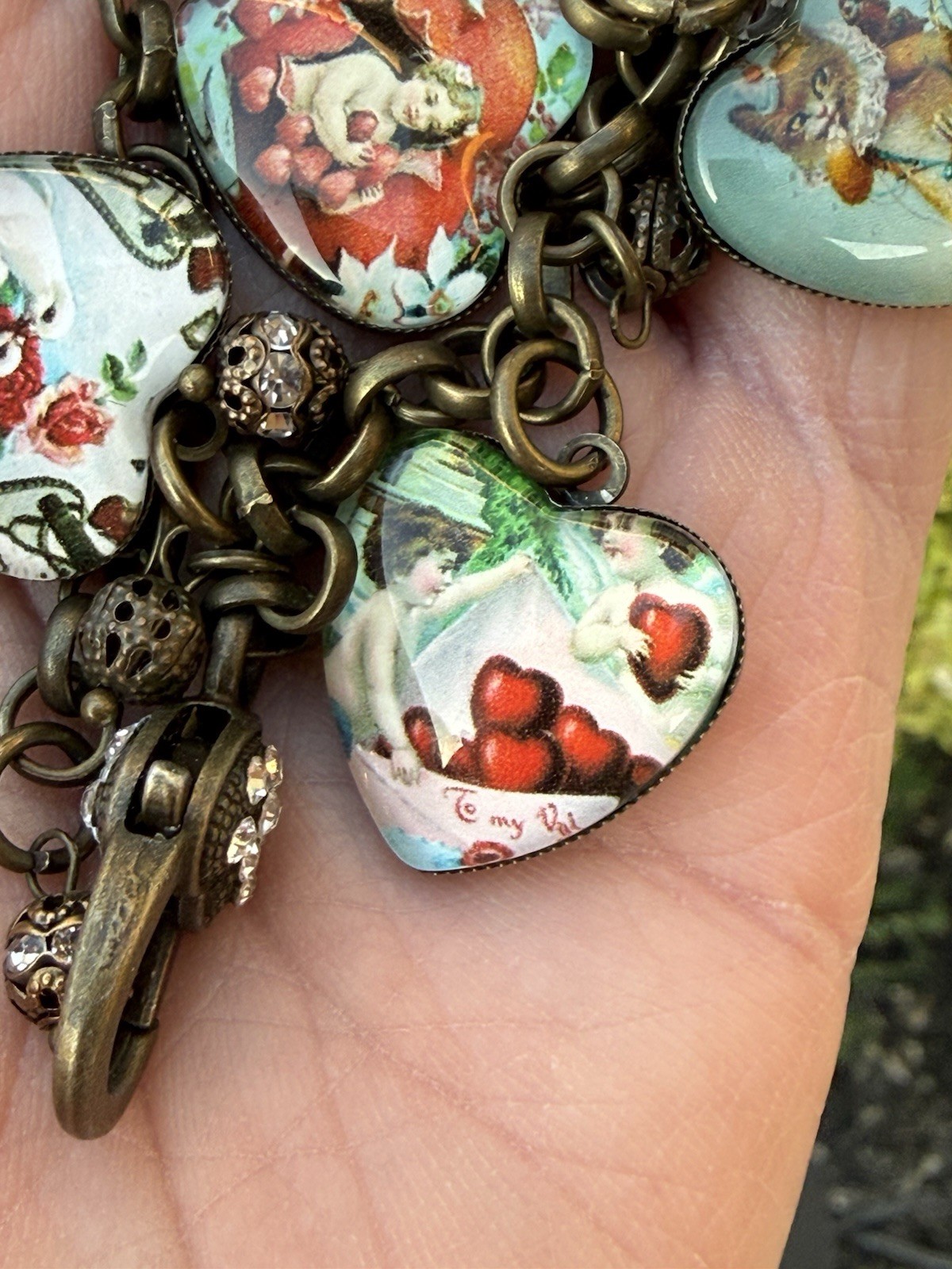 Victorian Style Valentines Charm Bracelet With Heart Motif & 8 Victorian Images