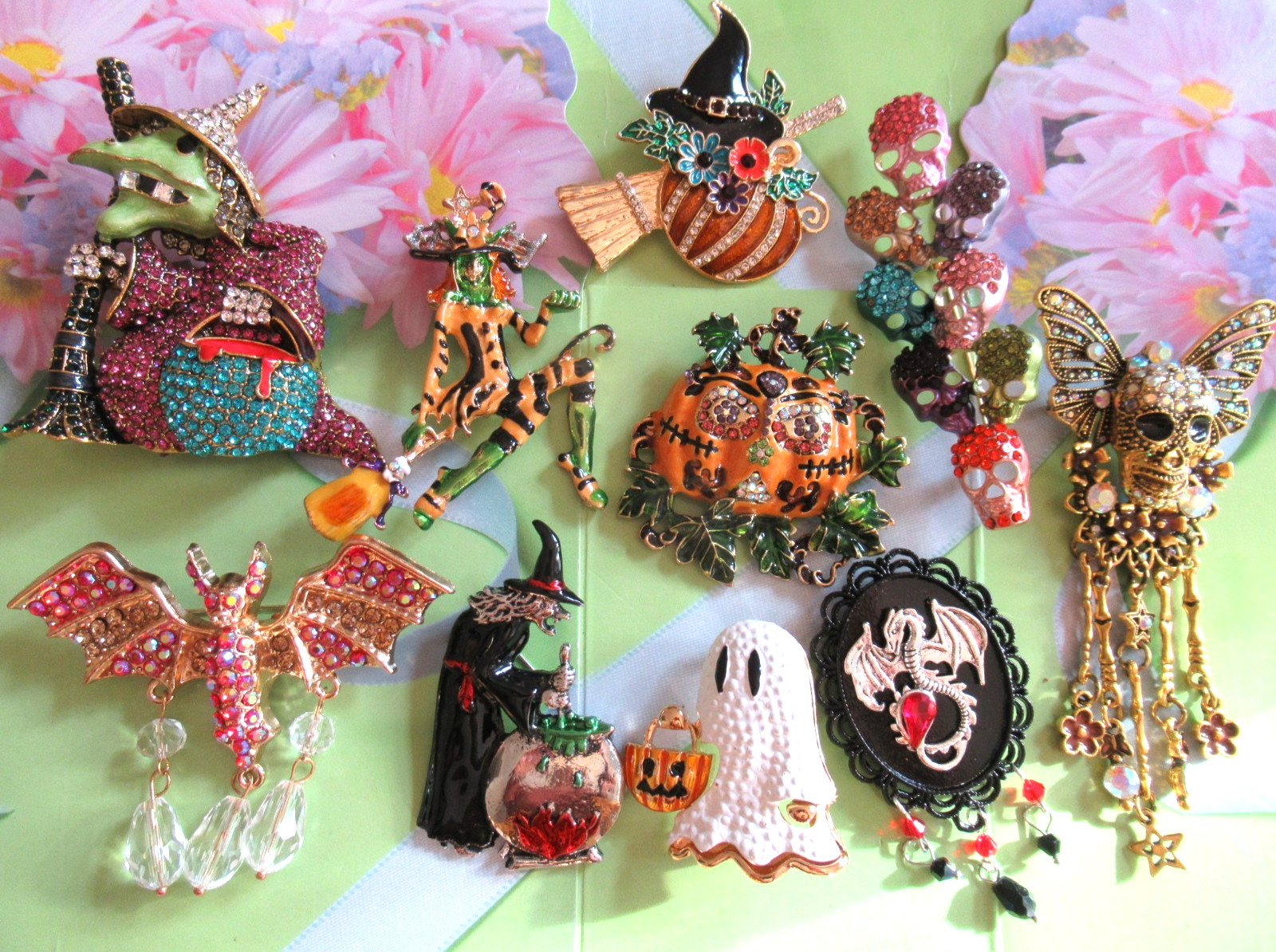 HALLOWEEN ENAMEL CRYSTALS LOT 10 PCS GHOST WITCH BAT DRACULA BROOCHES NEW