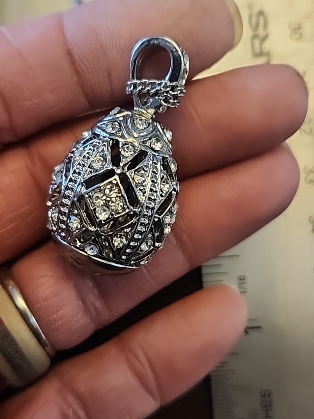 Lovisa Moissanite Egg Pendant with Necklace & Extenders Large 1.5″ Brilliant