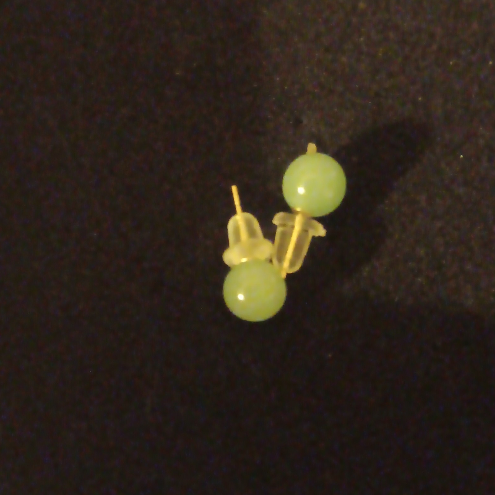 10k Gold Green Emerald Round Stud Earrings Pair, Butterfly Back Closure, 5.8mm,