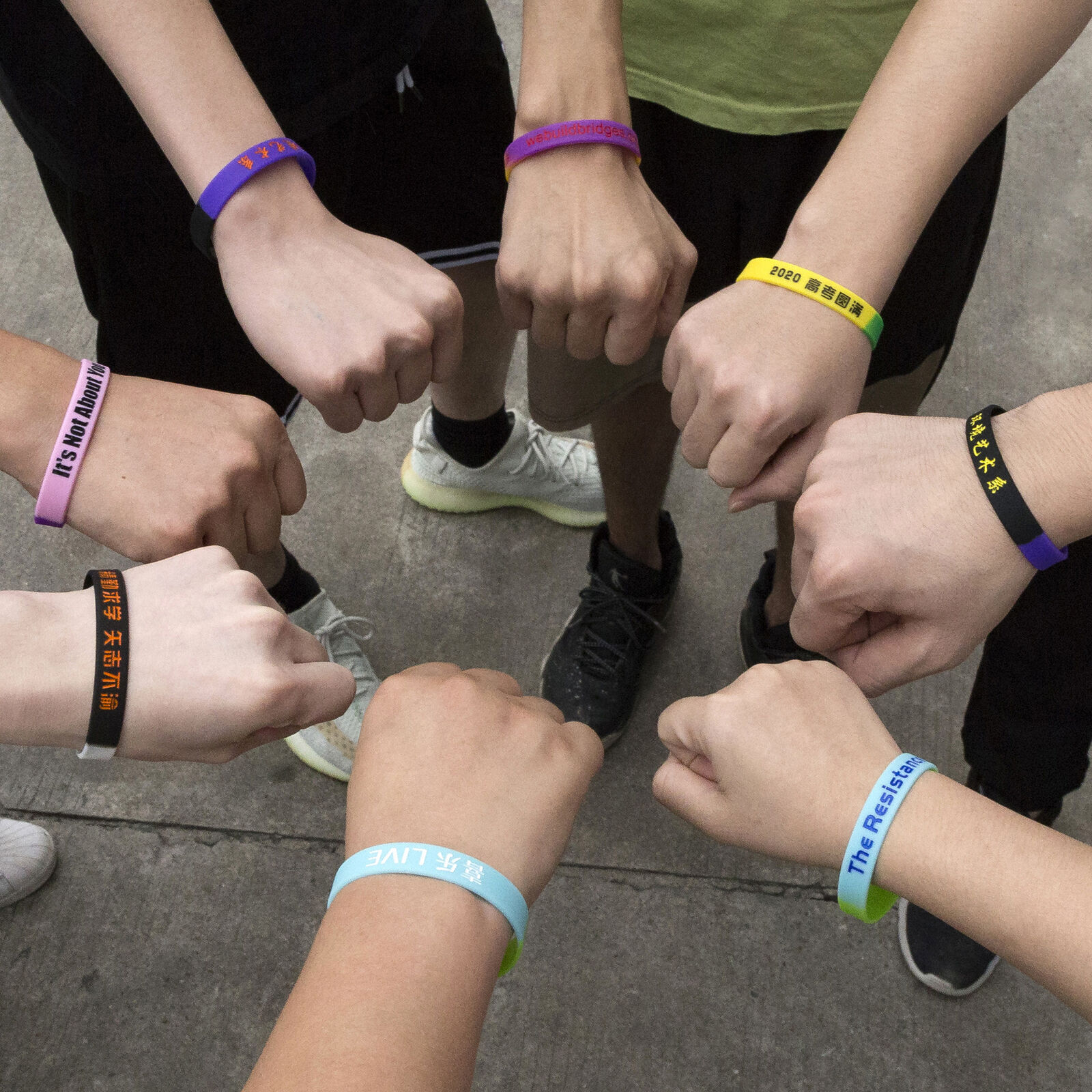 Custom Silicone Wristbands Personalize Engraved Logo/Text Rubber Bracelets