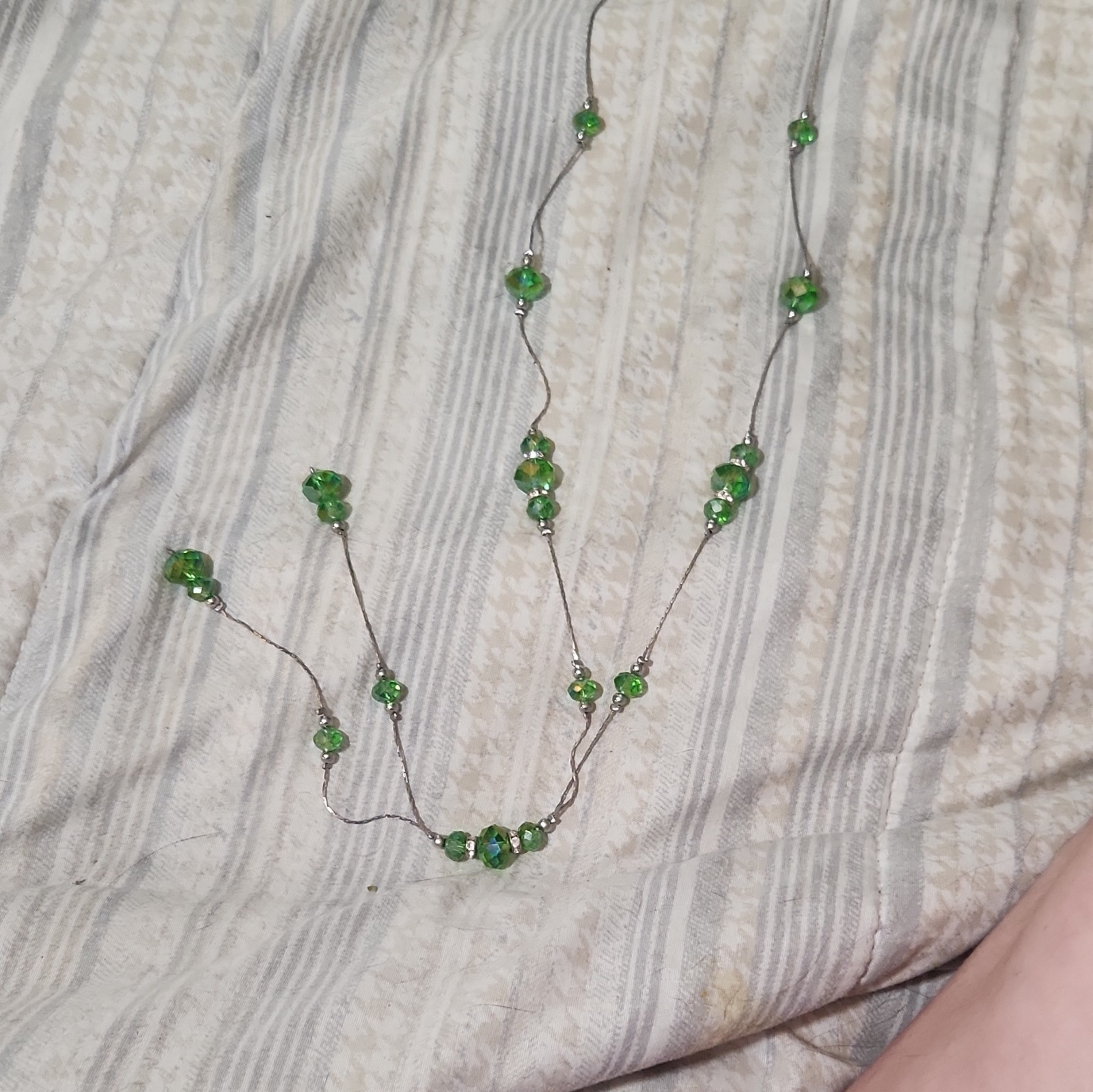 Green Crystal Beaded Silver Tone Cable Chain Necklace Round Beads Green/Silver