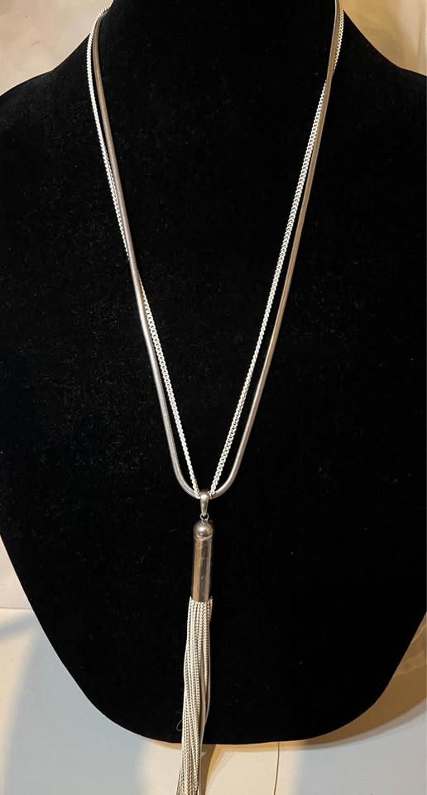 Silver Tone Fringe Tassle Necklace in Perfect Condition