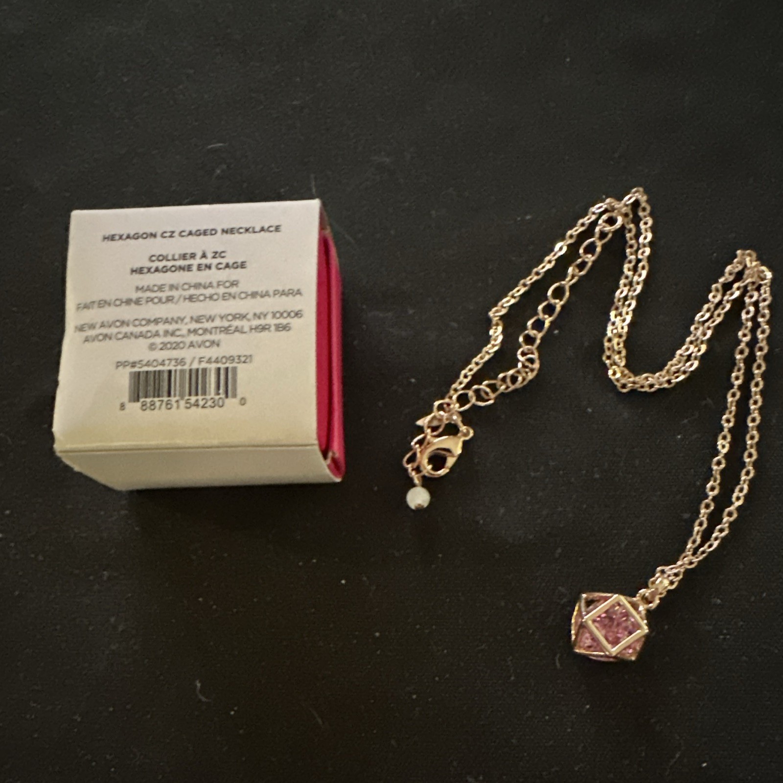 Avon Studio 1886 Gold Tone Cable Chain Pink Crystal Charm Pendant Necklace