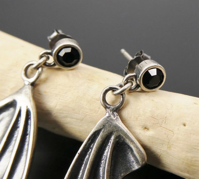 Handmade Black Crystal 925 Sterling Silver Bat Wing Drop Earrings Unique Gothic