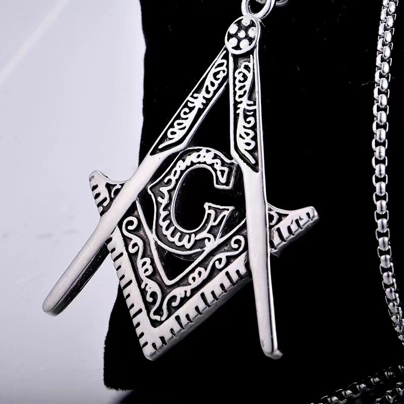 Freemason Masonic Square and Compasses Pendant Necklace Chain Men’s Jewelry Gift