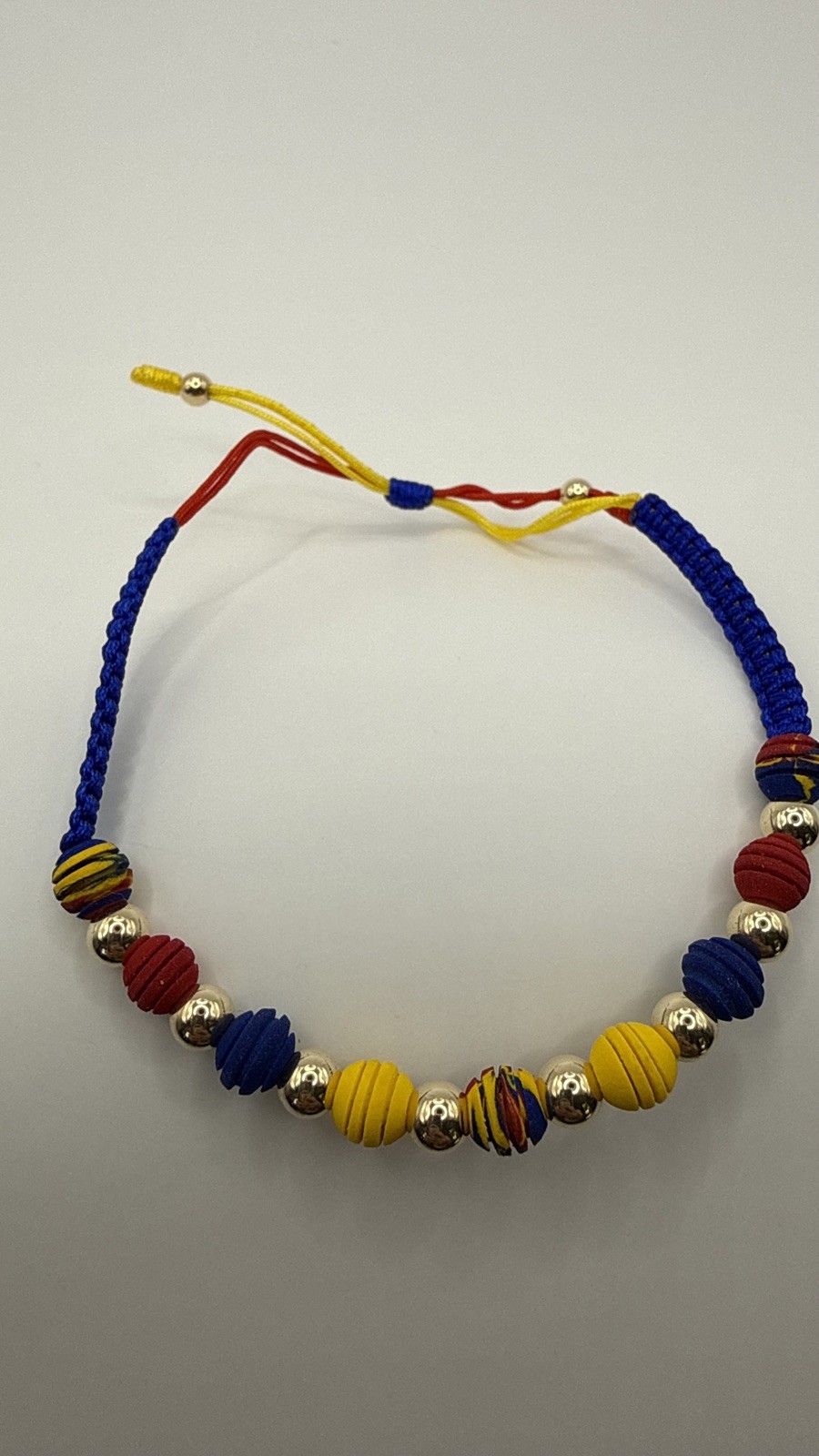 Pulsera de Balines en Oro 18K Laminado. 18K Gold Plated Colombia Bracelet.