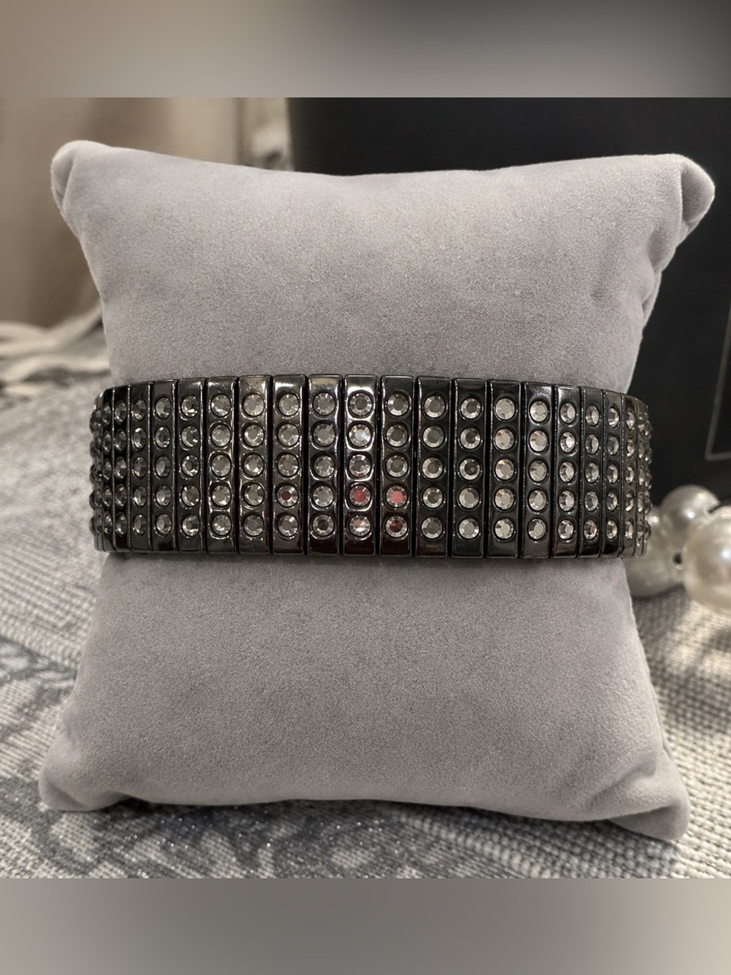 Gunmetal Rhinestone Stretch Cuff Bracelet – Sparkly Statement Jewelry