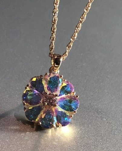18k Gold Plated Flower Pendant Necklace made Simulated Diamond Aurora Borealis