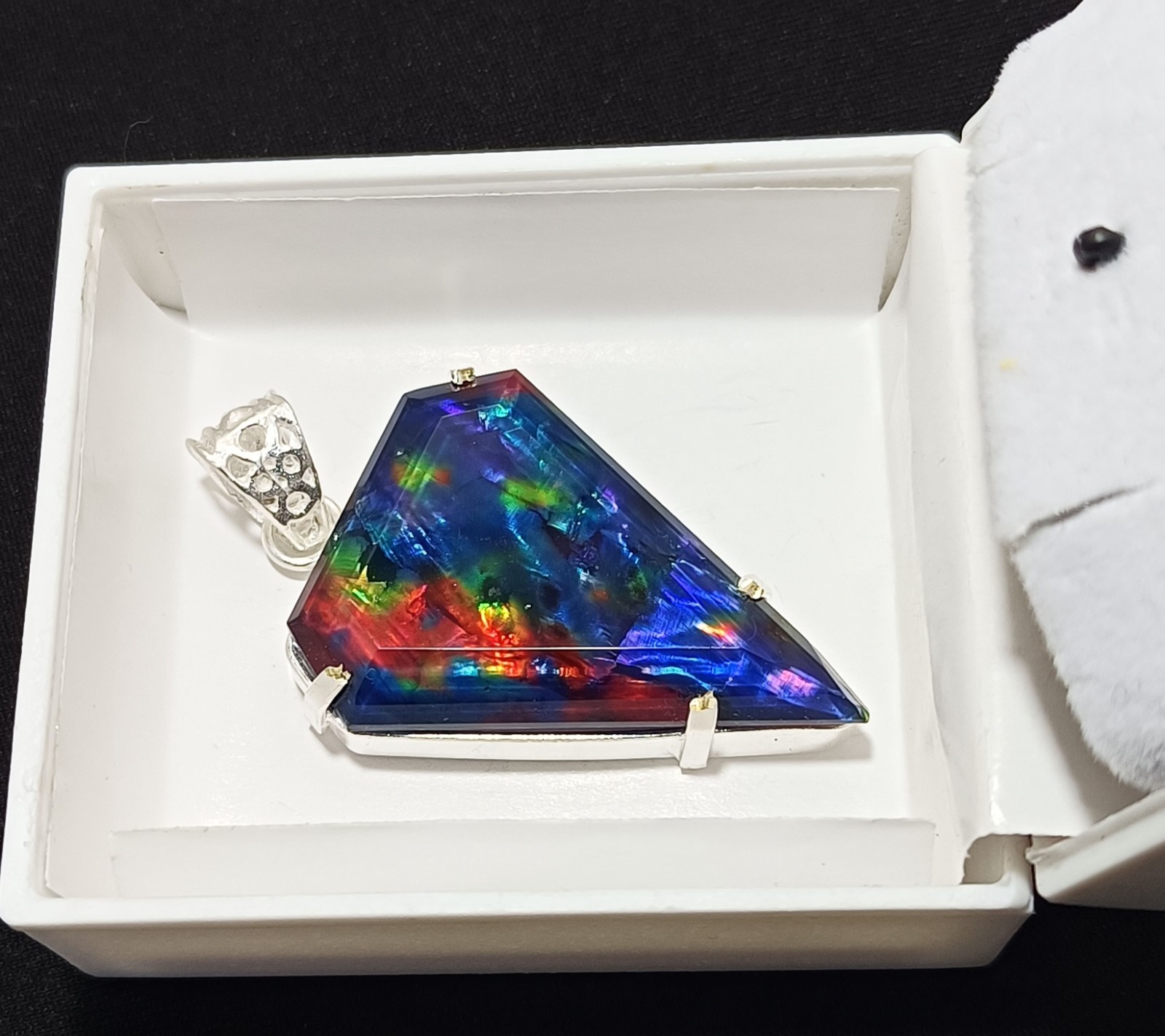 Ammolite Doublet 59.15 Ct Natural Gemstone Solid Silver Fancy Rainbow Pendant