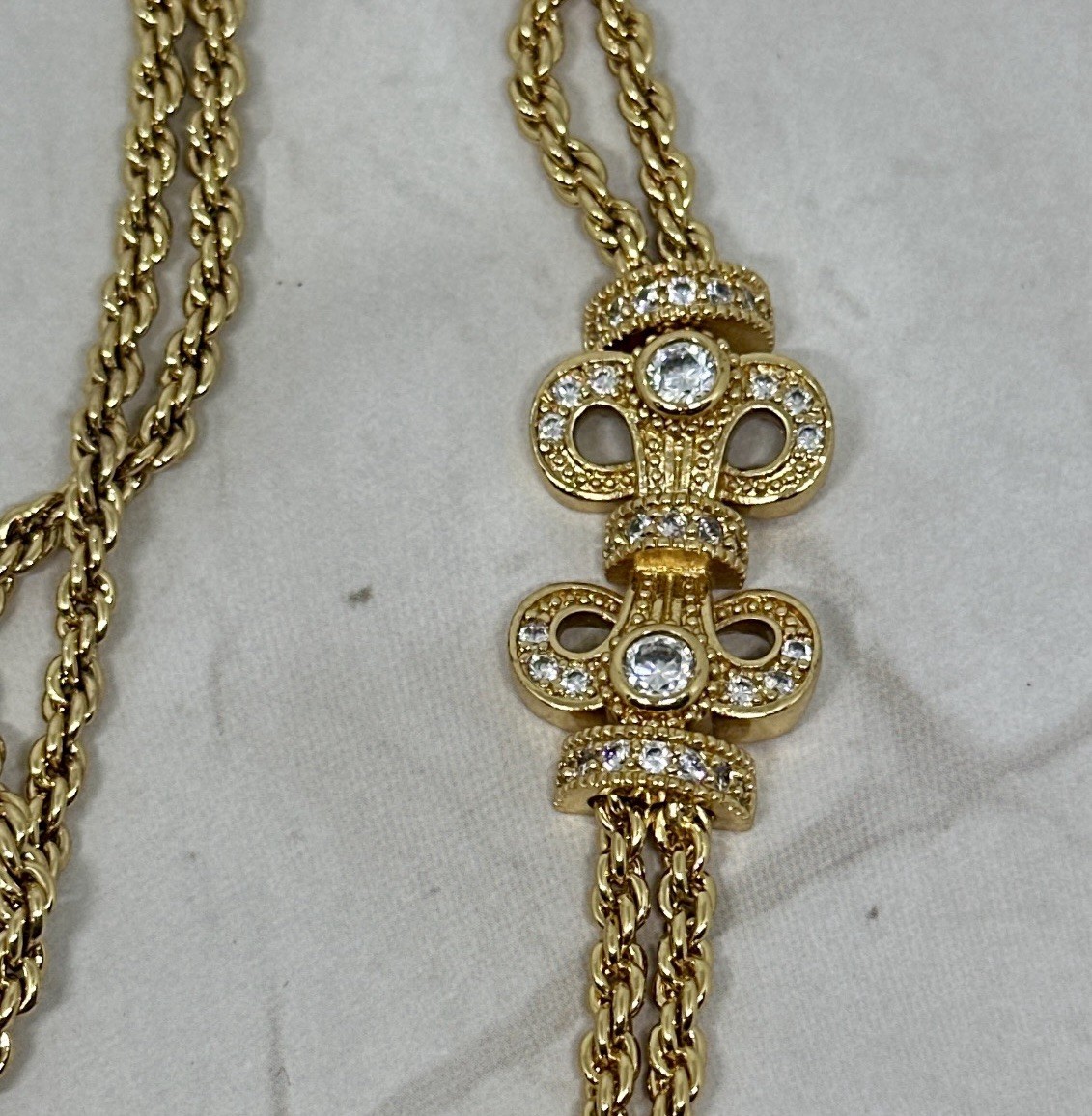 Gold Tone Double Strand Chain Filigree Rhinestone Stations 24″ Necklace