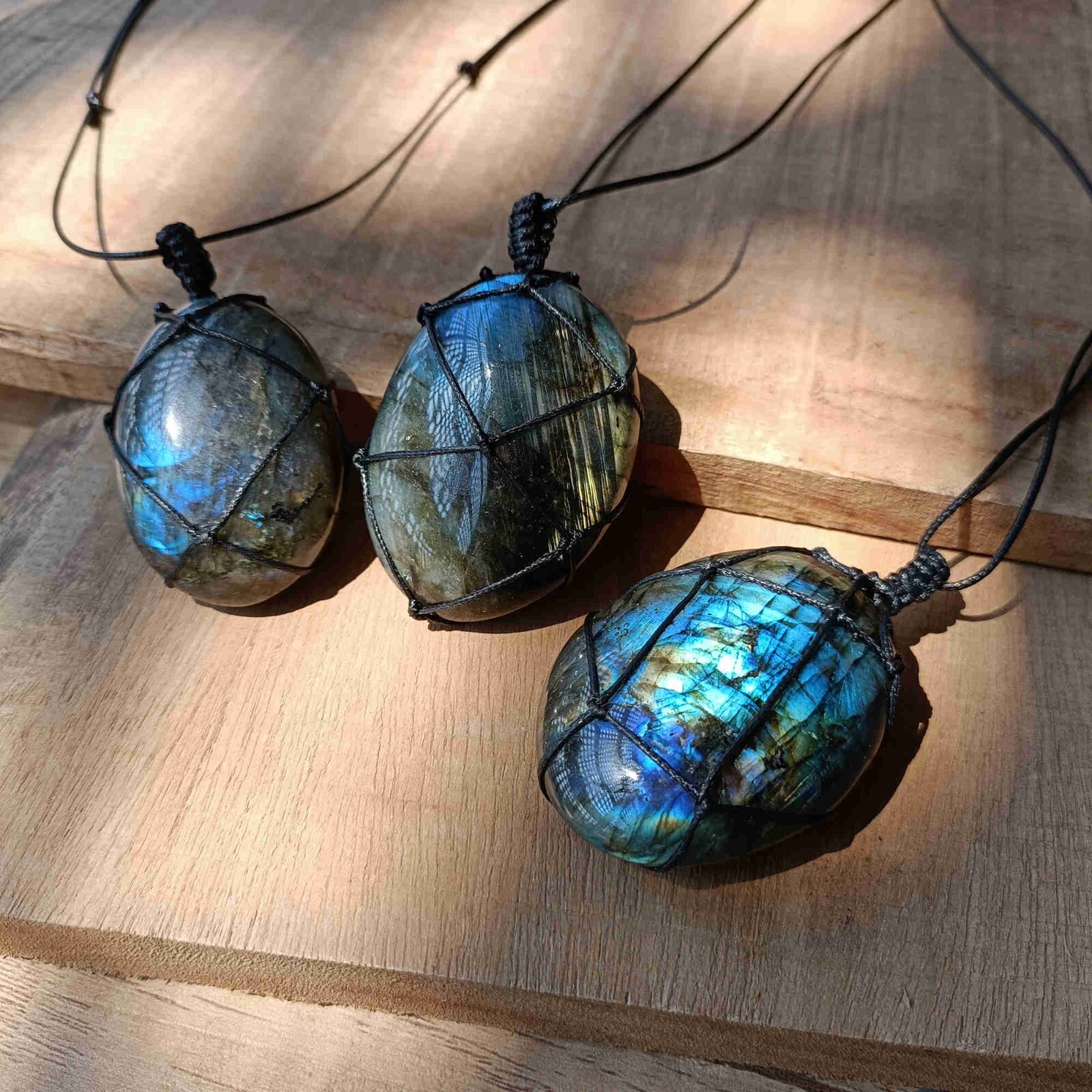 Natural Labradorite Wrap Pendant Necklace Healing Protection Crystal Necklace