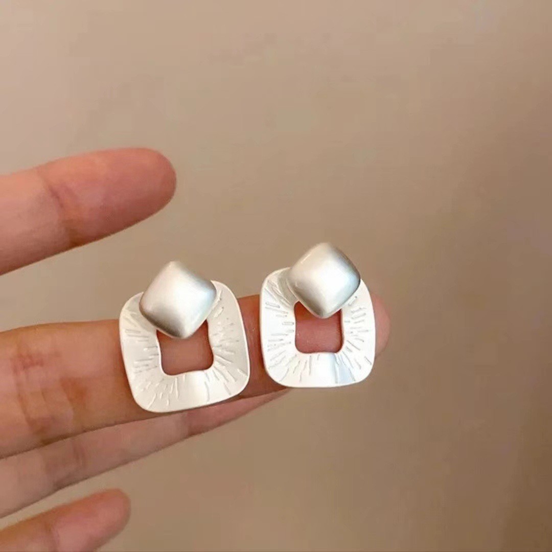 Geometric Square Simple Ear Studs for Women’s New Trendy Earring Alloy