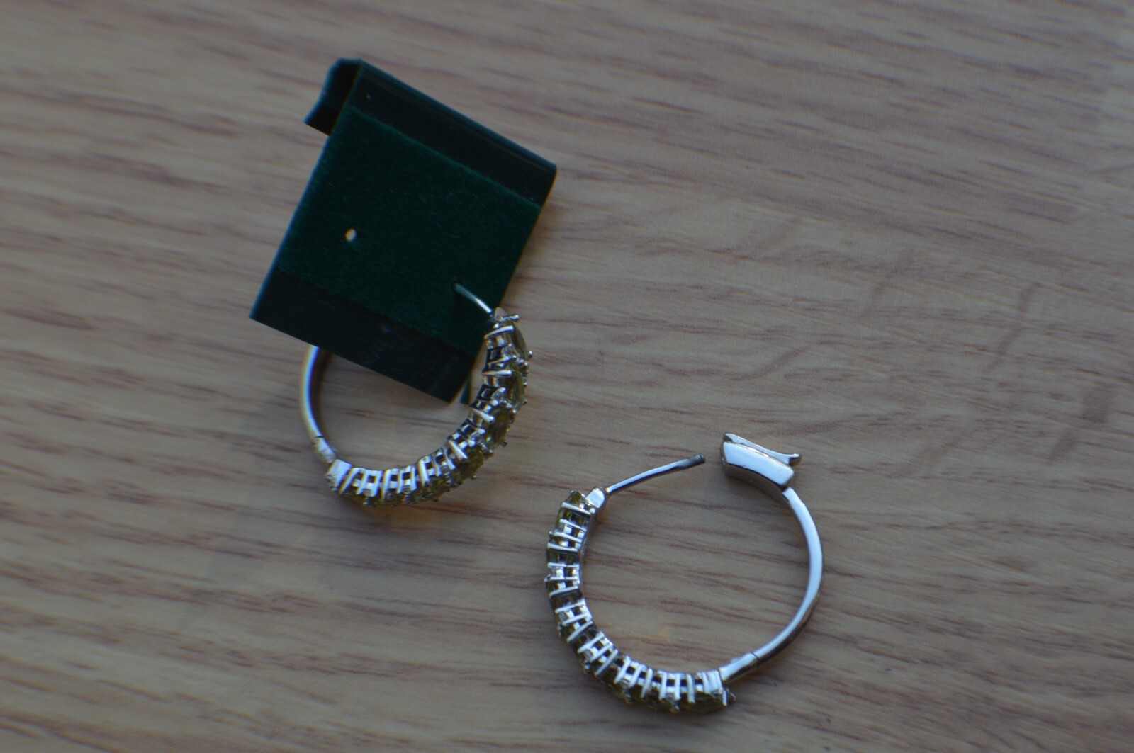 3.75ct Madagascar Yellow Apatite/ Zircon Hoop Earrings Platinum over Fine Silver