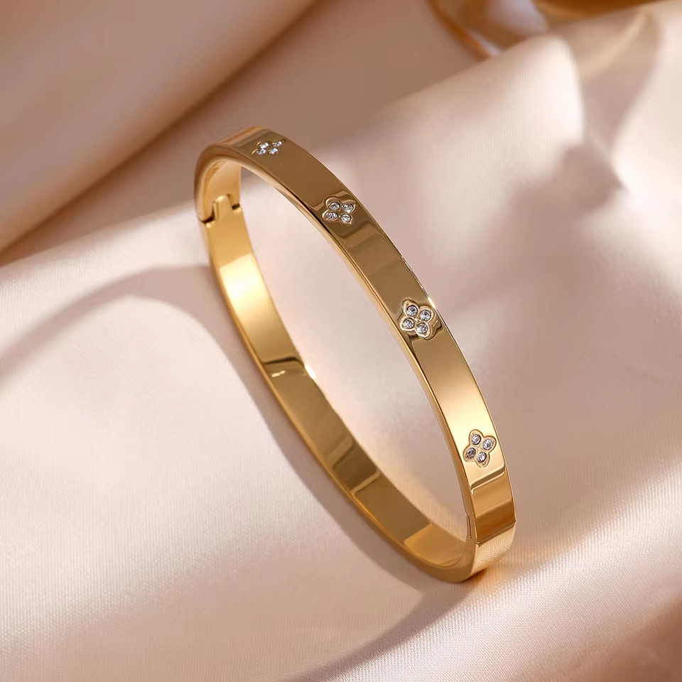 ZAKOL 5/1Pcs Sparkling Zirconia Inlaid Stainless Steel Bracelet Set for Women St