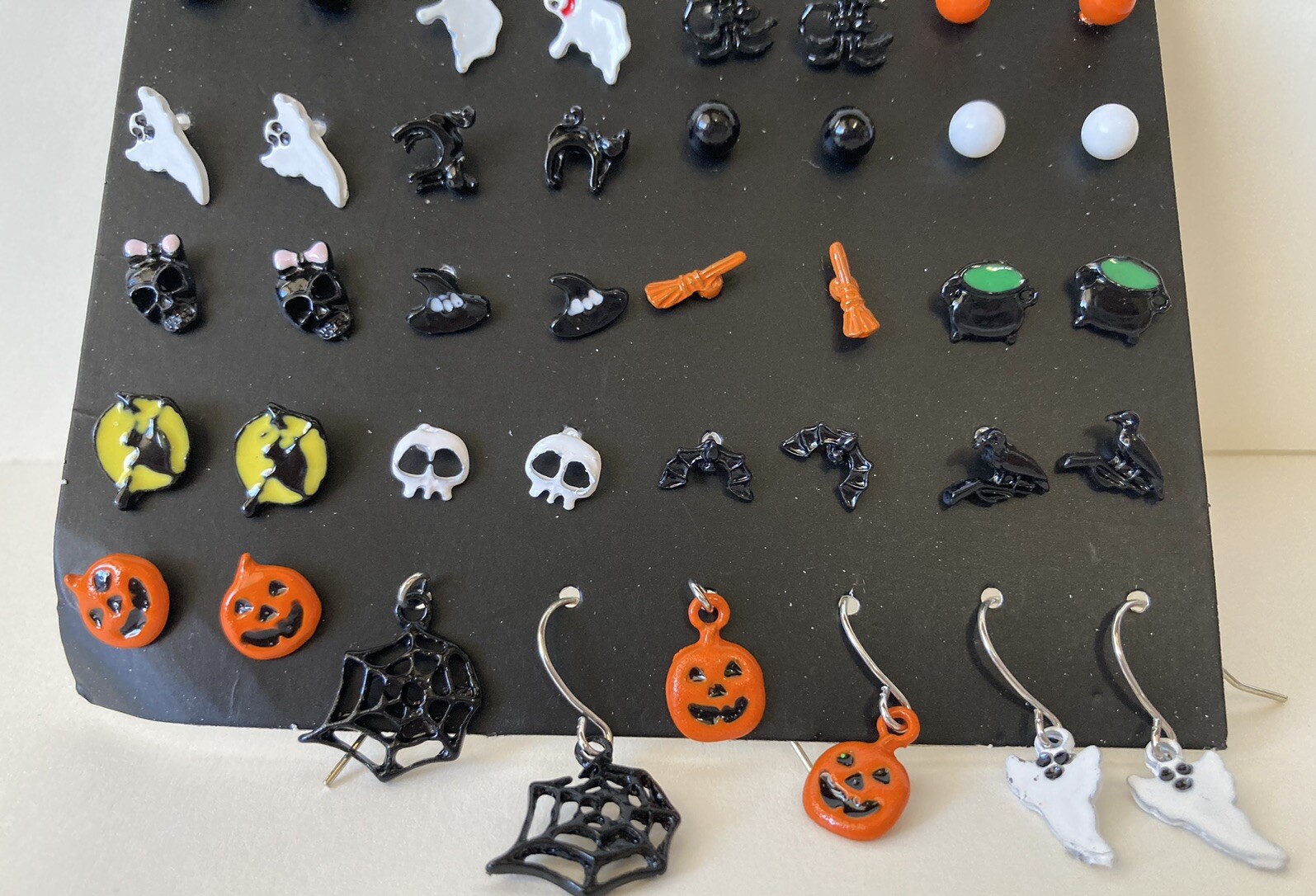 Ghosts Vampire Bats Spiders Witch Horror Earrings Set Of 20 Pairs Halloween