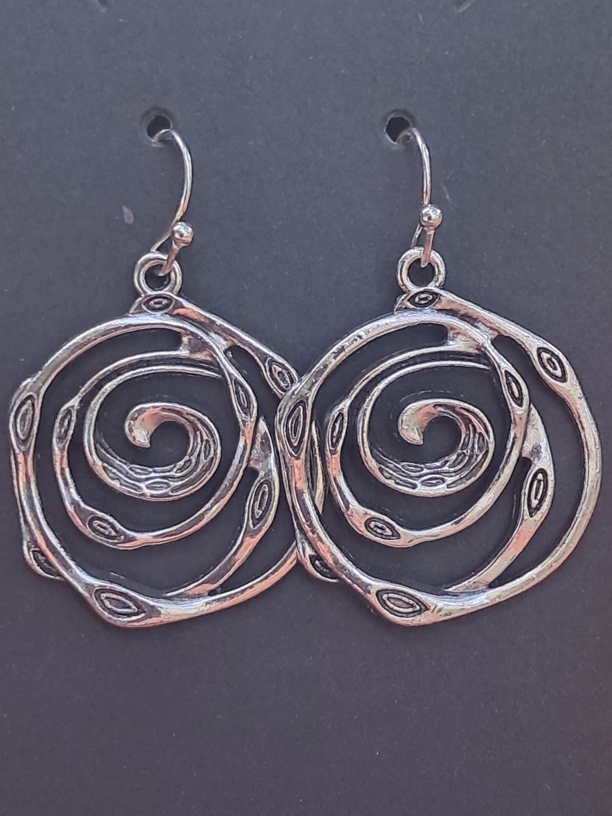 Silver Tone Fashion Octopus Tentacle Spiral Earrings Swirl Dangle Gothic…