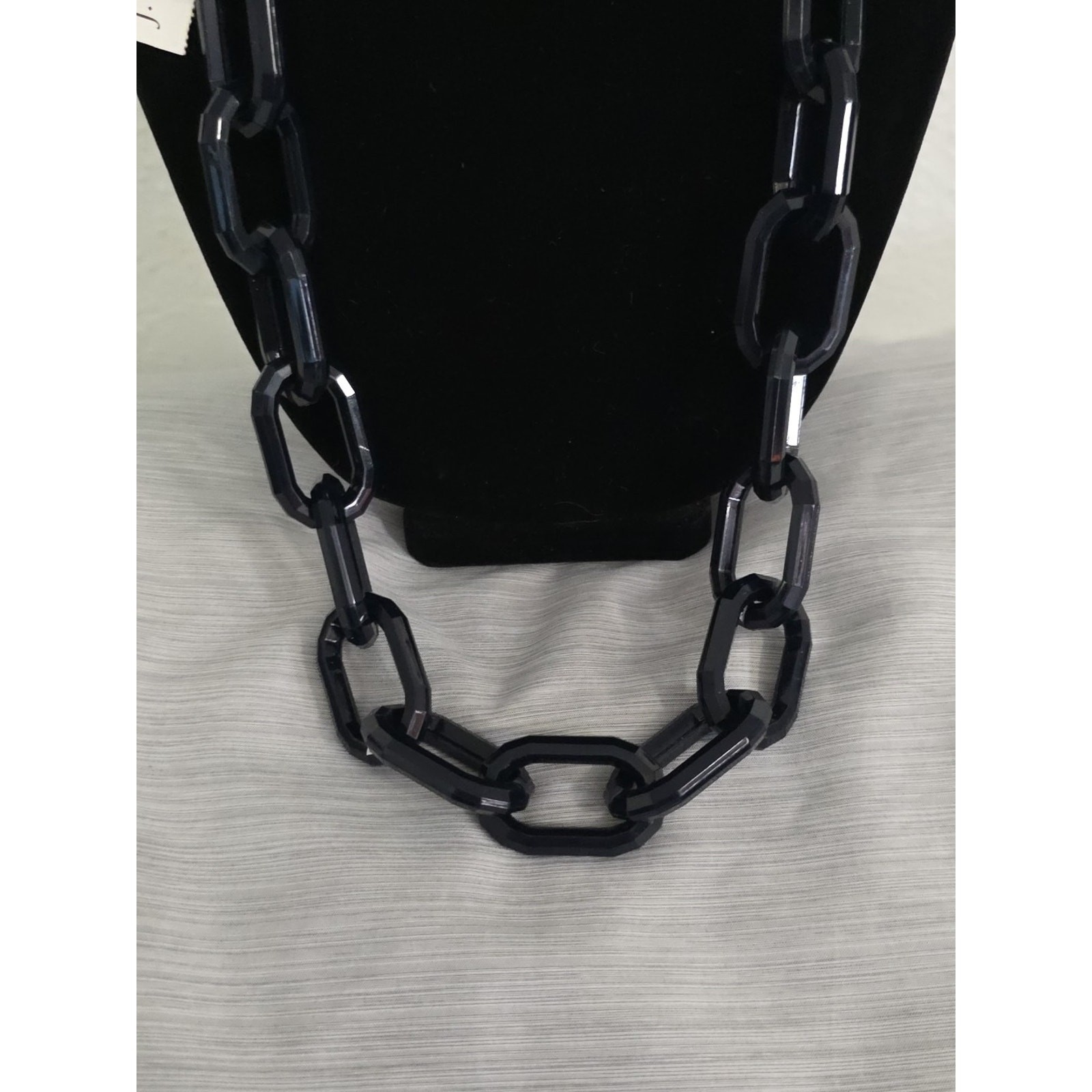 J. Crew Signed Chunky Blue-Black Acrylic Chain Link Necklace Ribbon Tie Back NWT