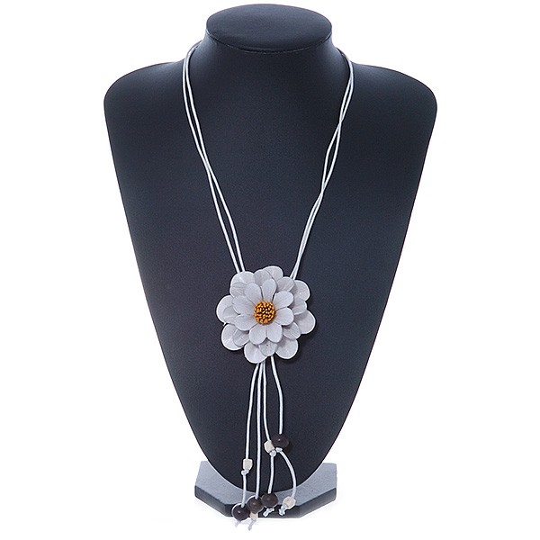Daisy Flower Leather Pendant with Long Cotton Cord/ White/ 80cm L/ Adjustable