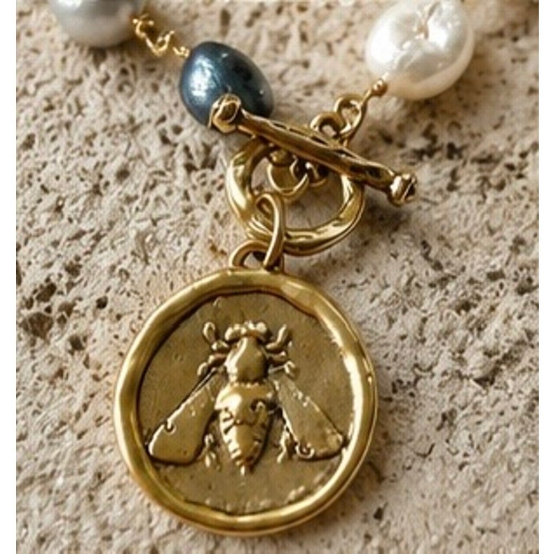 Handmade Bee Medallion Pearl Necklace 16” Gold Tone Blue Gray Ivory Pearls