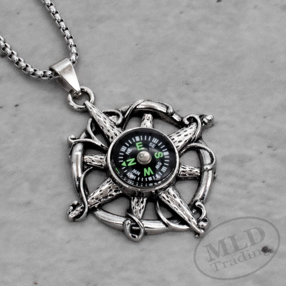 Working Compass North Star Souvenir Pendant Necklace w 24 Inch Box Chain