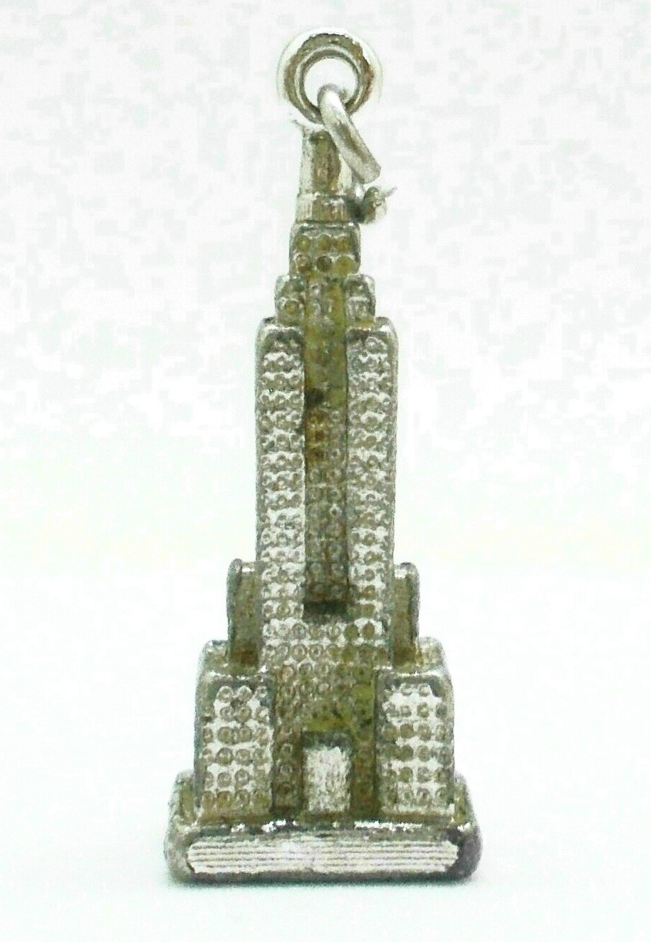 VINTAGE~EMPIRE STATE BUILDING New York City CHARM Pendant Silver Tone plated
