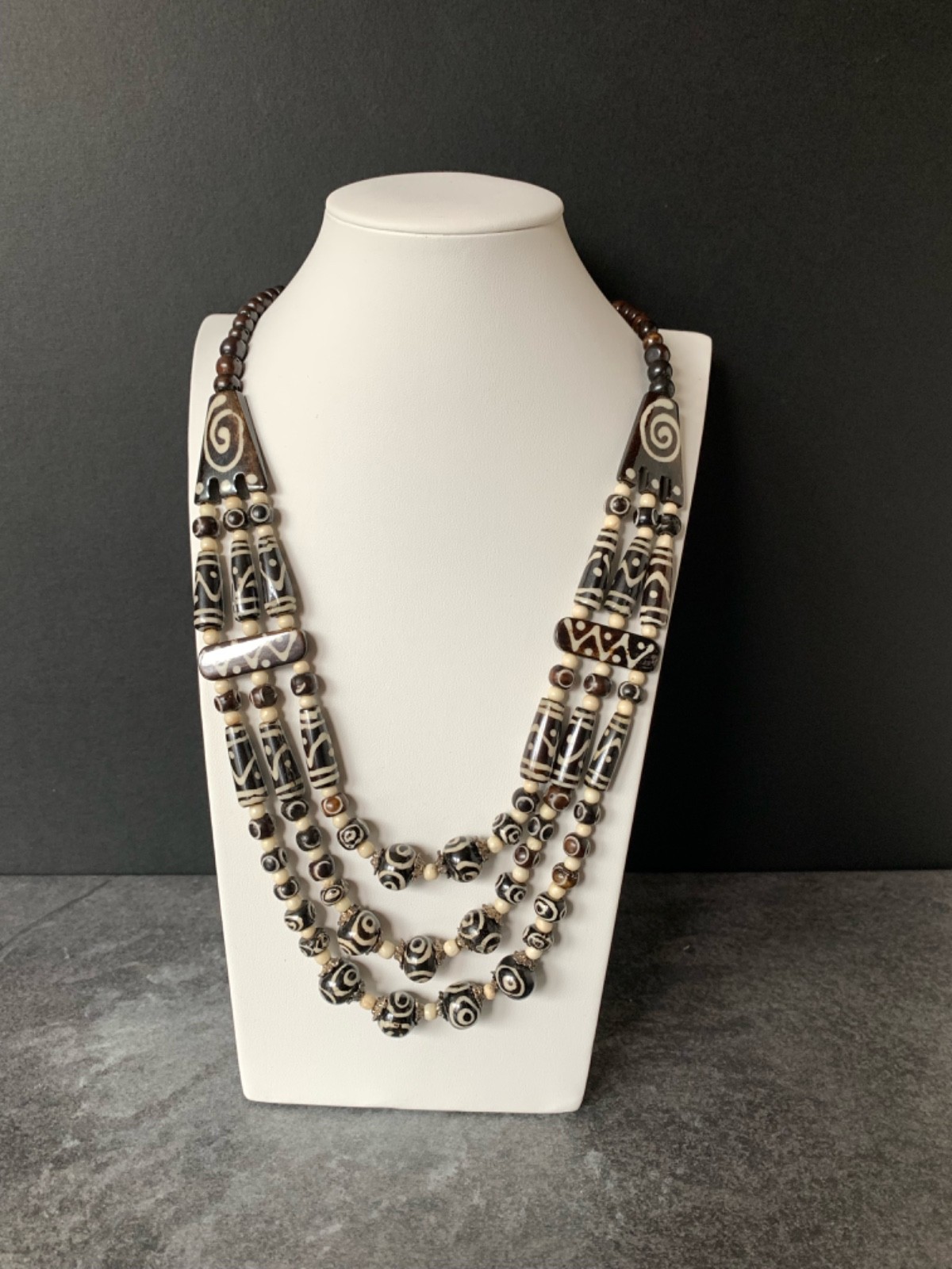 Vintage Bone 3 Strand Tibetan & African appearing Tribal Bead 26″ Necklace 58