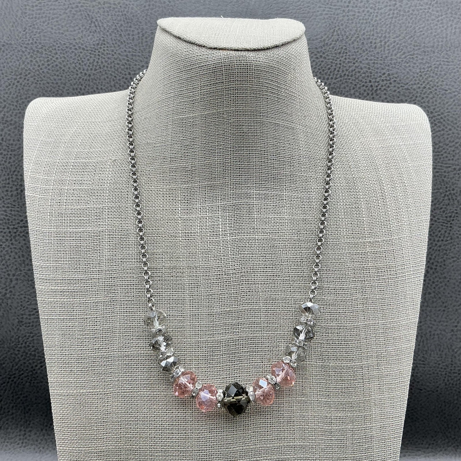 LOFT Necklace Silver Tone Pink Gray Crystal Beaded Womens Statement Jewelry 18″