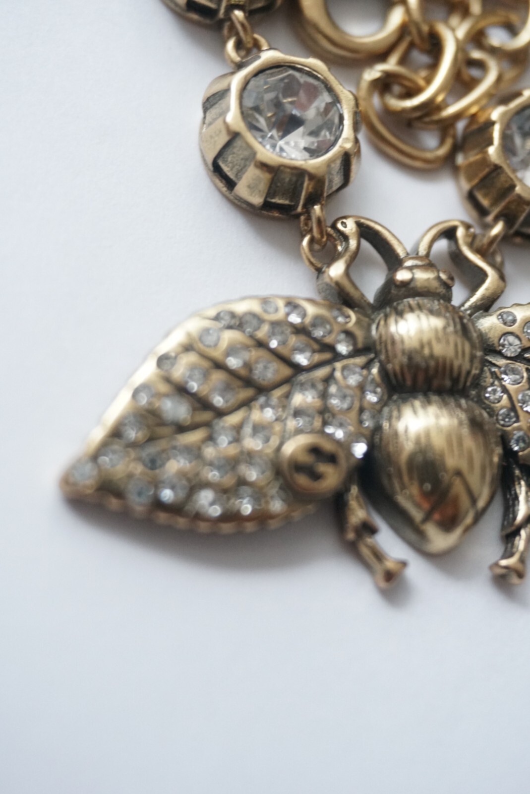 100% Authentic GUCCI Necklace logo GG box & duster bee