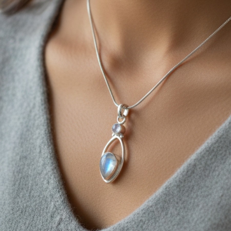 Moonstone Gemstone 925 Sterling Silver Handmade Jewelry Pandant Women Gift E-09