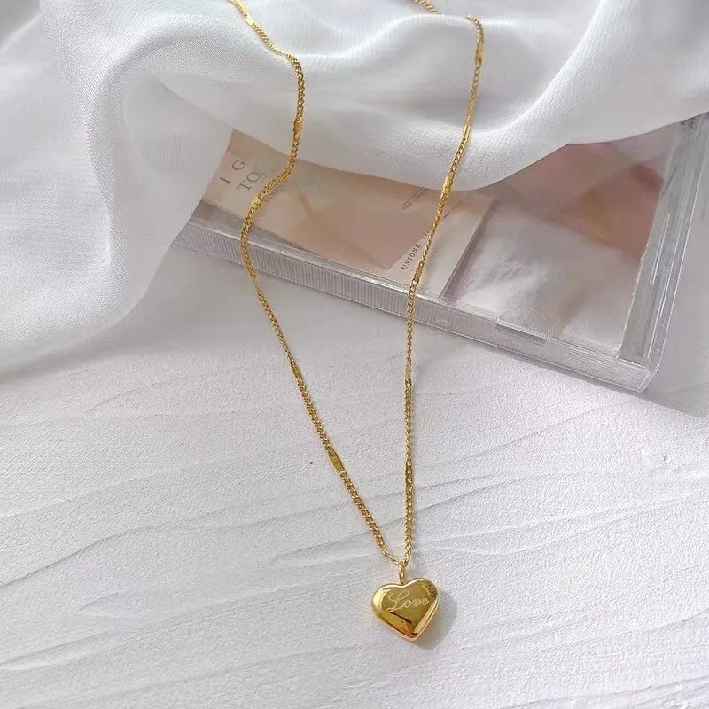 Women’s Fashion Jewelry Gold Heart Pendant Necklace 1-33