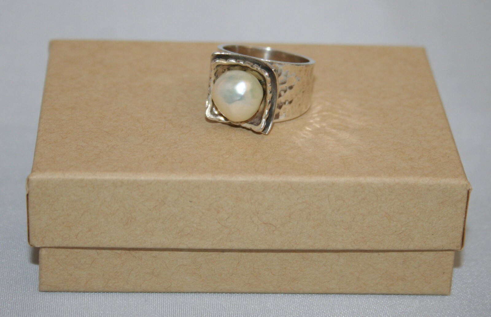 Silpada Sterling Silver Hammered Freshwater Pearl Ring R0898 SZ 6 3/4