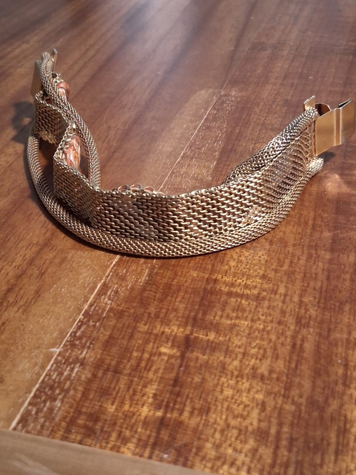 Gold Tone Metal Mesh Cuff Bangle Bracelet w/ 4 Oval Cameo Cabochons Clasp