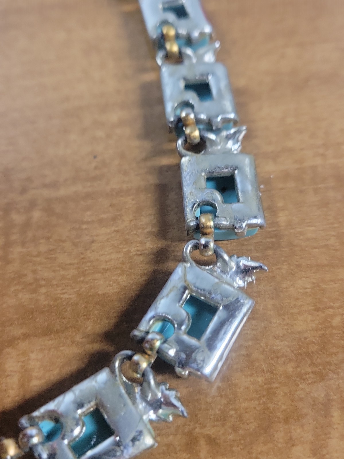 Fashion Silver Tone Neckalce Woth Blue Stones Fashion Great Gift Idea
