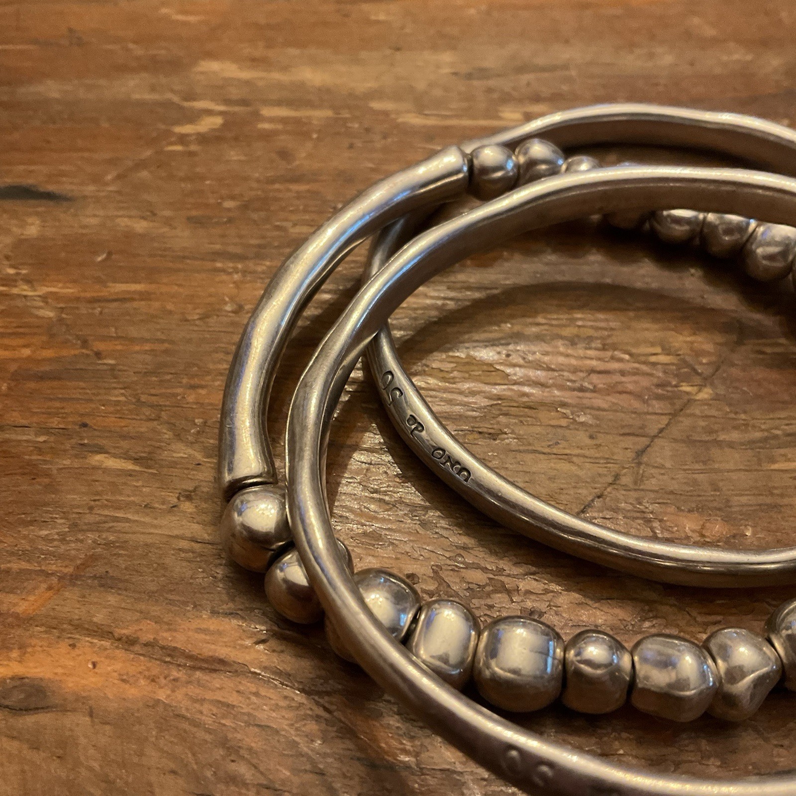 Awesome Vintage Signed Uno de 50 Triple Bangle Silver Tone Bracelet