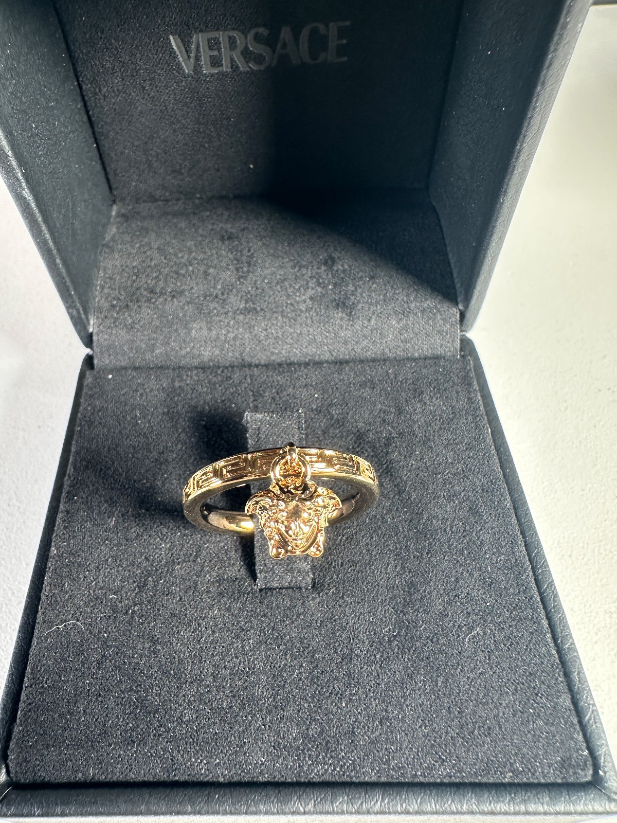 NWT Versace Greca Gold Tone Medusa Charm Ring Light Gold Authentic