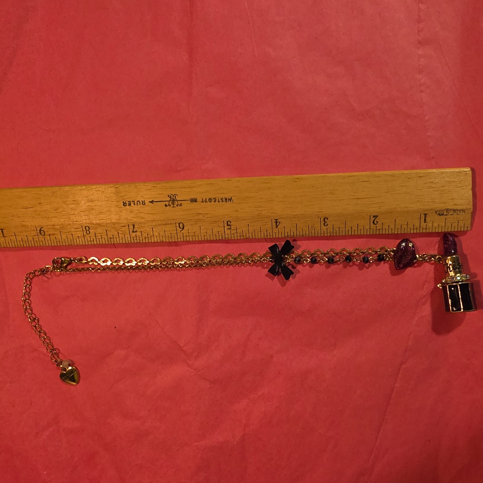 Betsey Johnson Lipstick Glitter Enamel Charm Retired Kiss Me Necklace Gold Tone