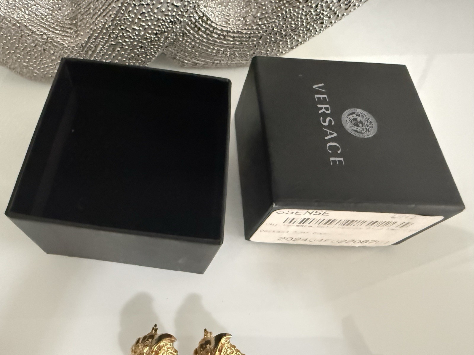 Authentic Versace Gold Medusa Stud Earrings DG2E553 w/ Box & SSENSE Tag