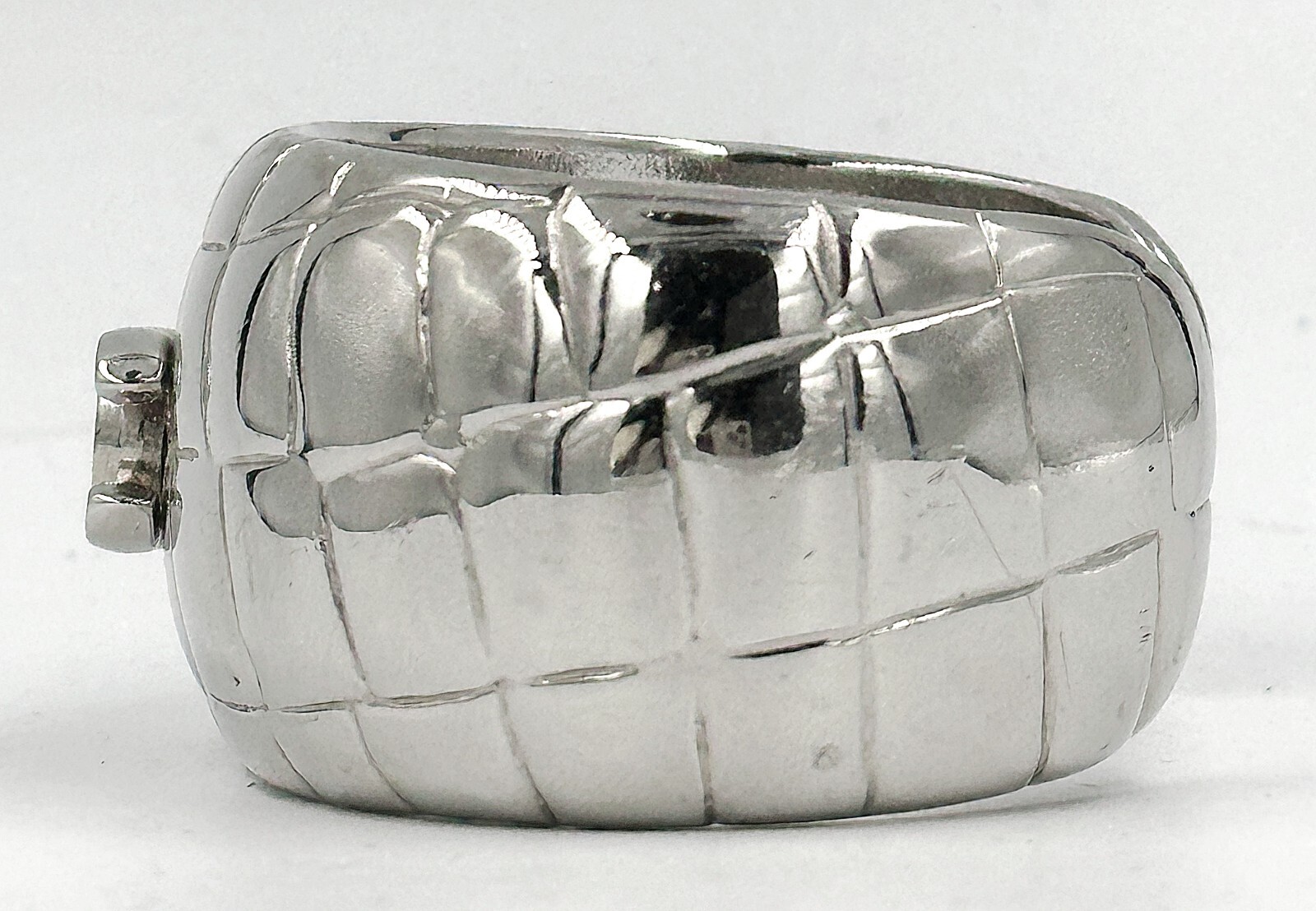 CHANEL Palladium Plated Metal Crocodile Embossed CC Cuff Bracelet Silver 2007
