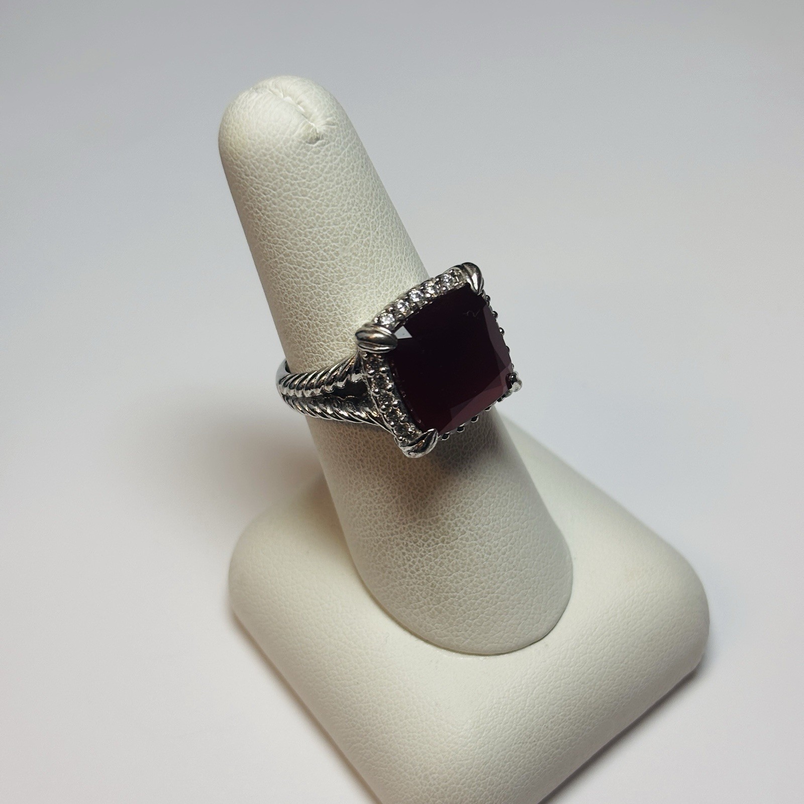 Judith Ripka Sterling 925 Silver Red Carnelian CZ Accent Ring Size 7-.27